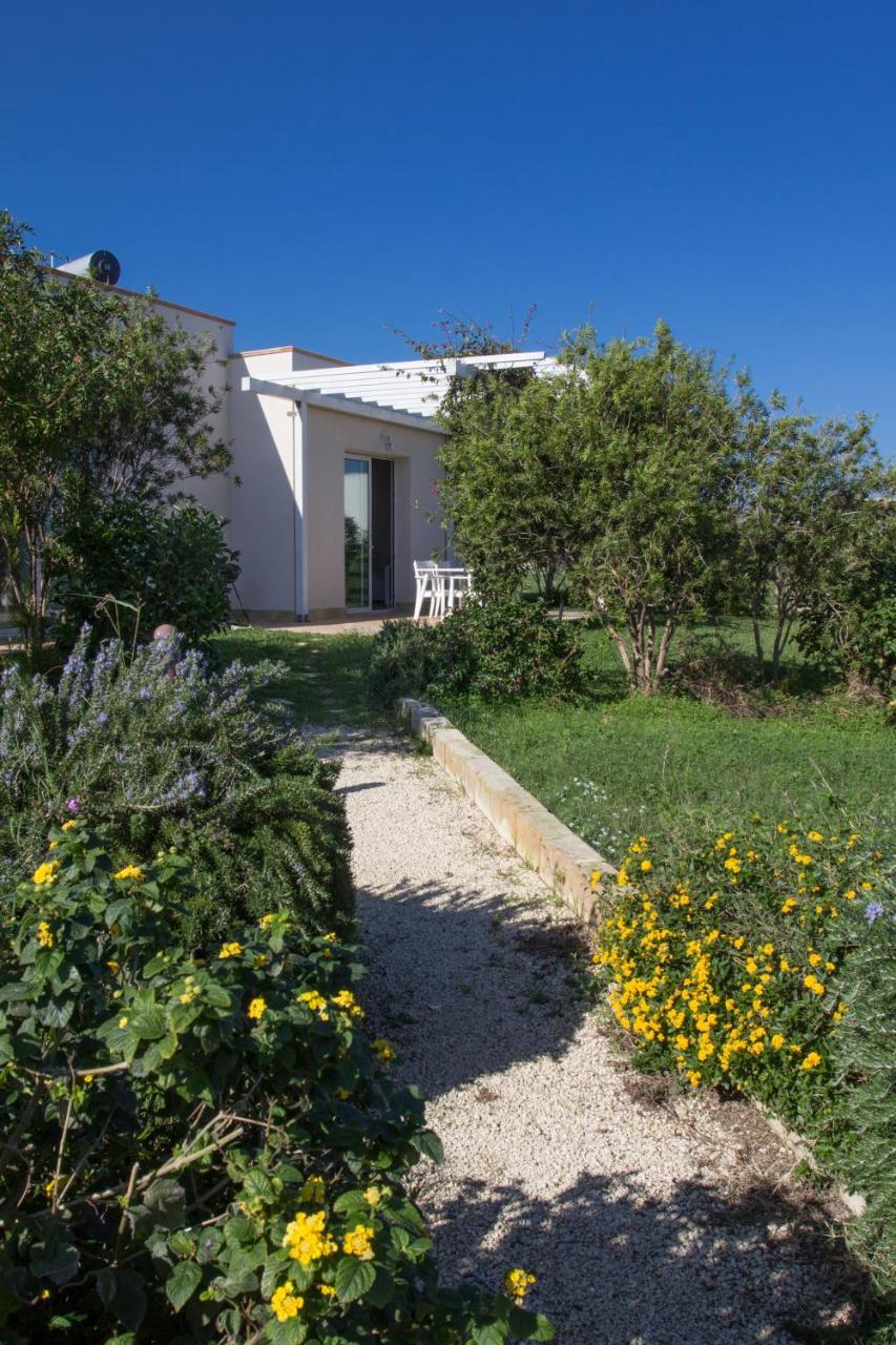Casa Vacanza Casa nel Sole Isola  Exterior foto